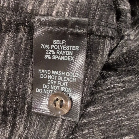 Lulus Jony heathered ribbed button up  midi Dres Medium,,3/4 bell sleeves NWT - Picture 11 of 11